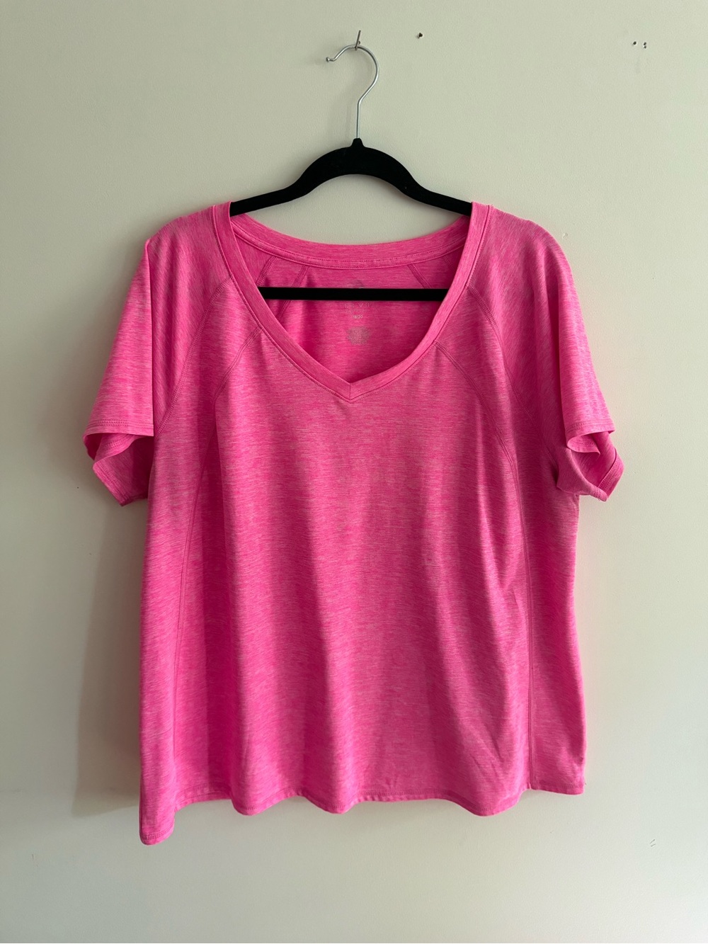 Livi Active Women's V-Neck Short Sleeve Tee - Pink